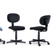 imagem de Cadeiras C5 design Bergmiller / JR Calejo