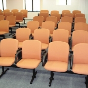imagem de Cadeiras para auditório - Alberflex